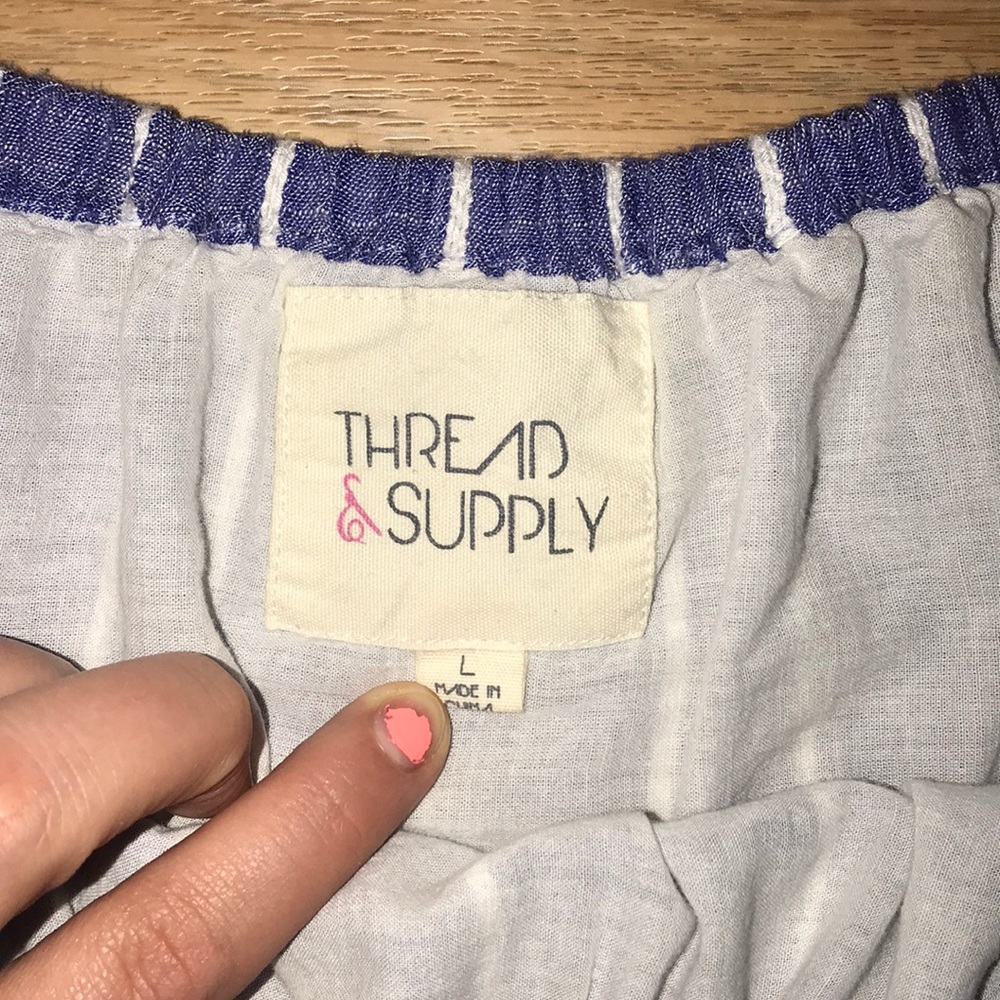 Thread & Supply women’s off the shoulder shirt L - Picture 4 of 5